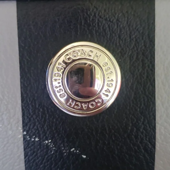 Coach diaper bag - Picture 2 of 6